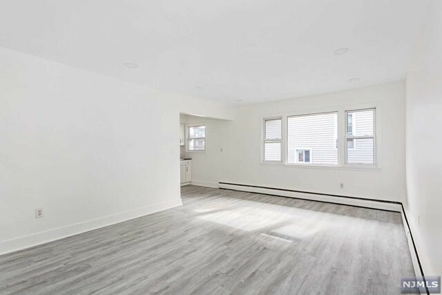 Property Photo:  86 Chestnut Street 3  NJ 07070 