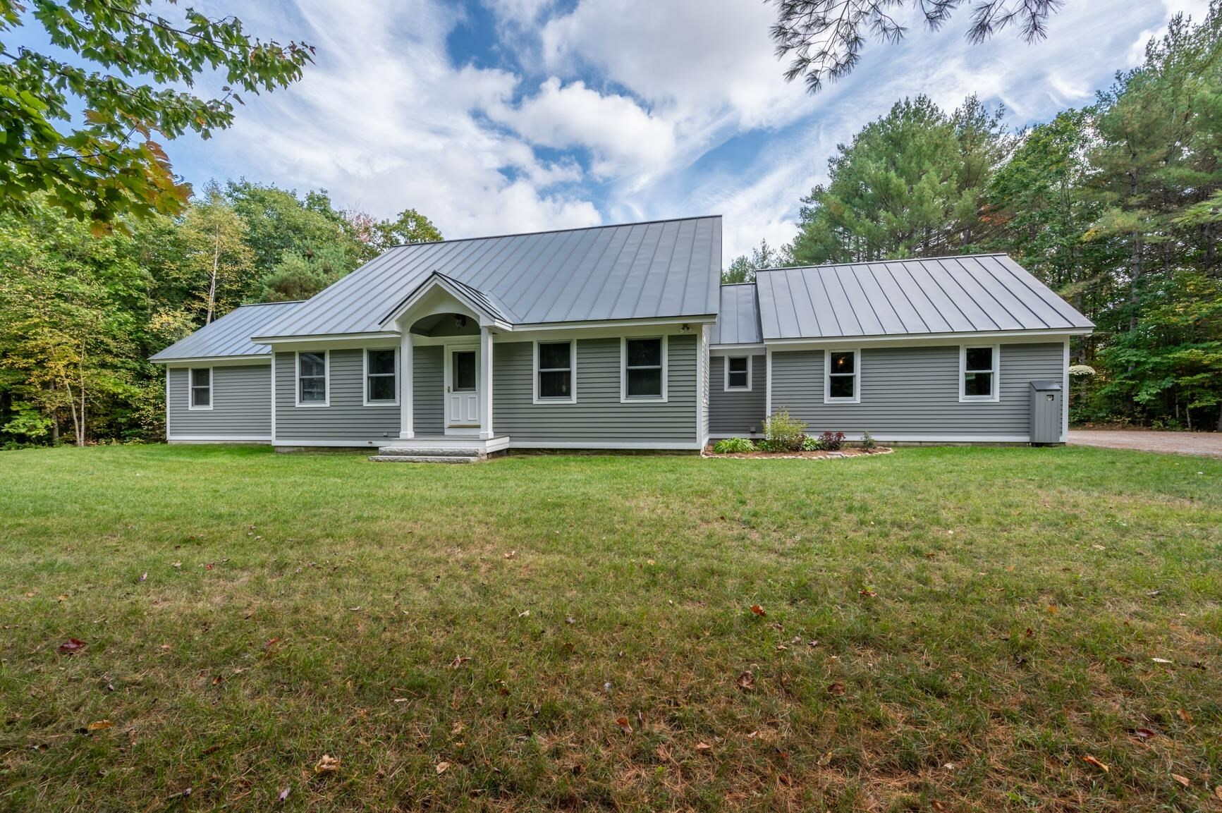 Property Photo:  114 Stonebridge Road  NH 03287 