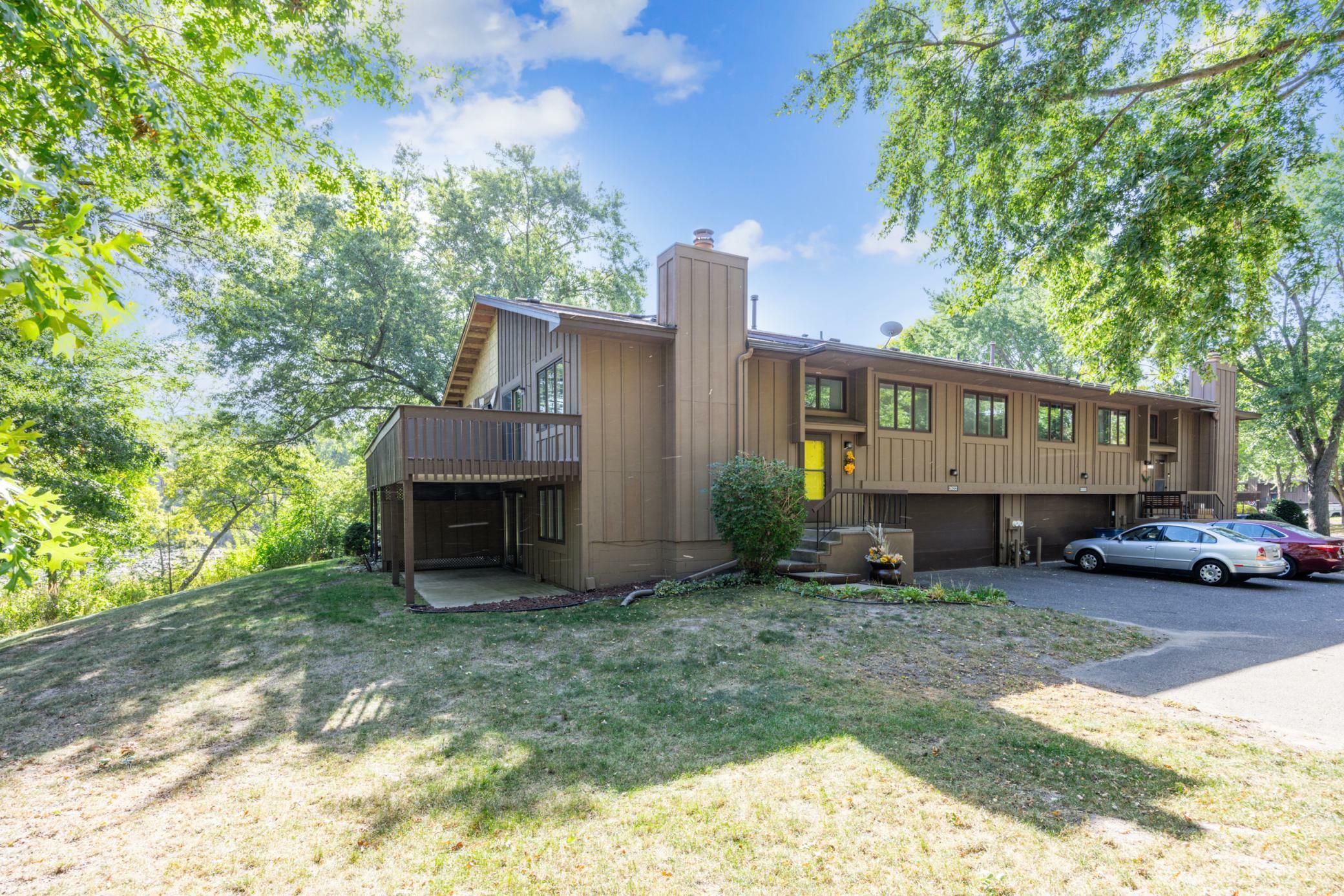 Property Photo:  2622 Aspen Court  MN 55110 