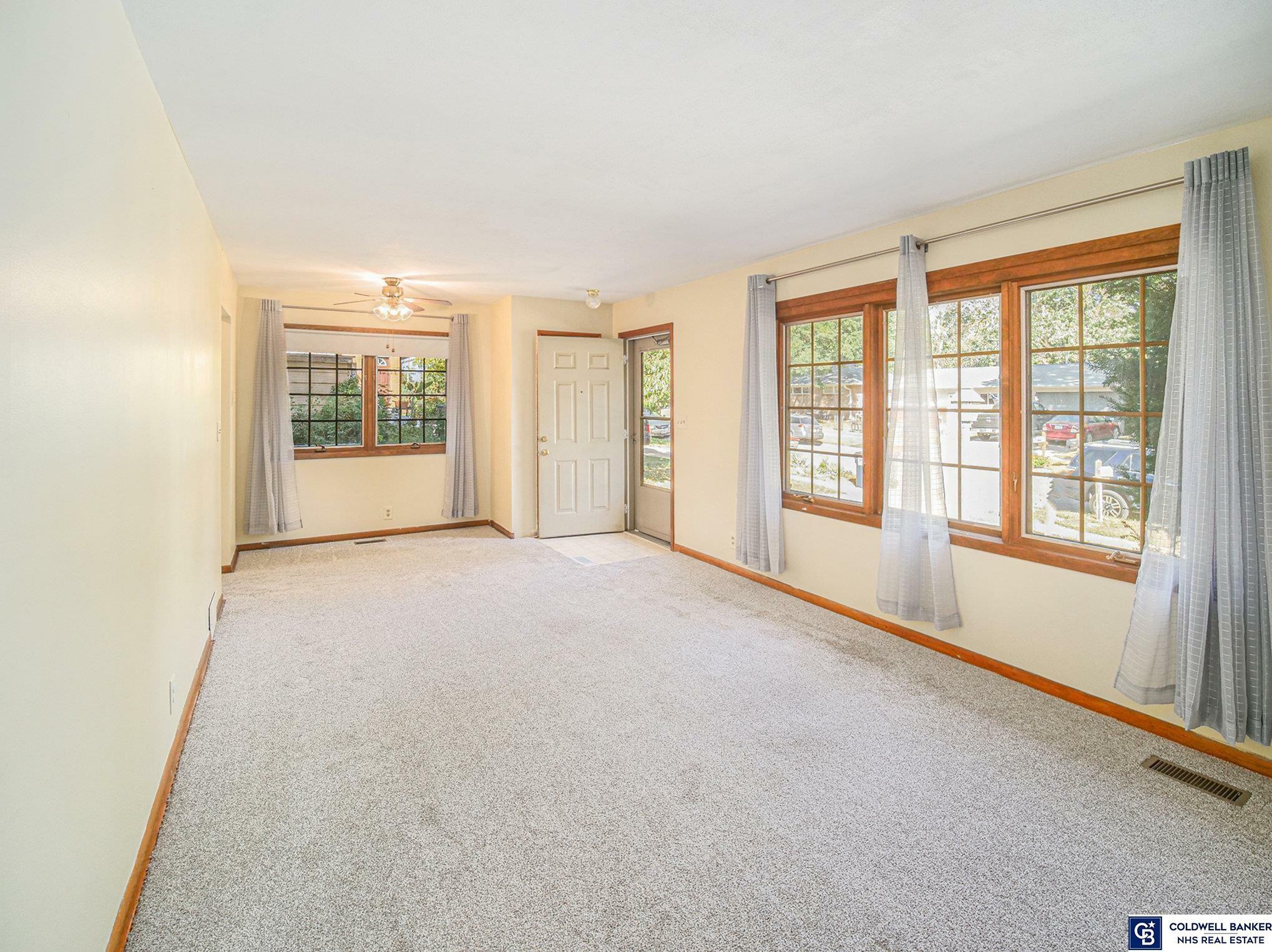 Property Photo:  5229 Wilshire Boulevard  NE 68504 