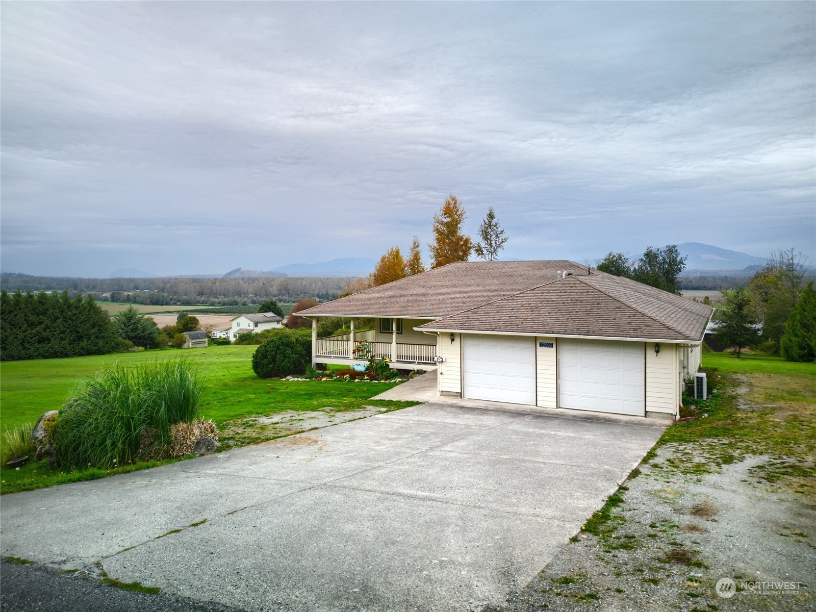 Property Photo:  22995 Buchanan Street  WA 98273 