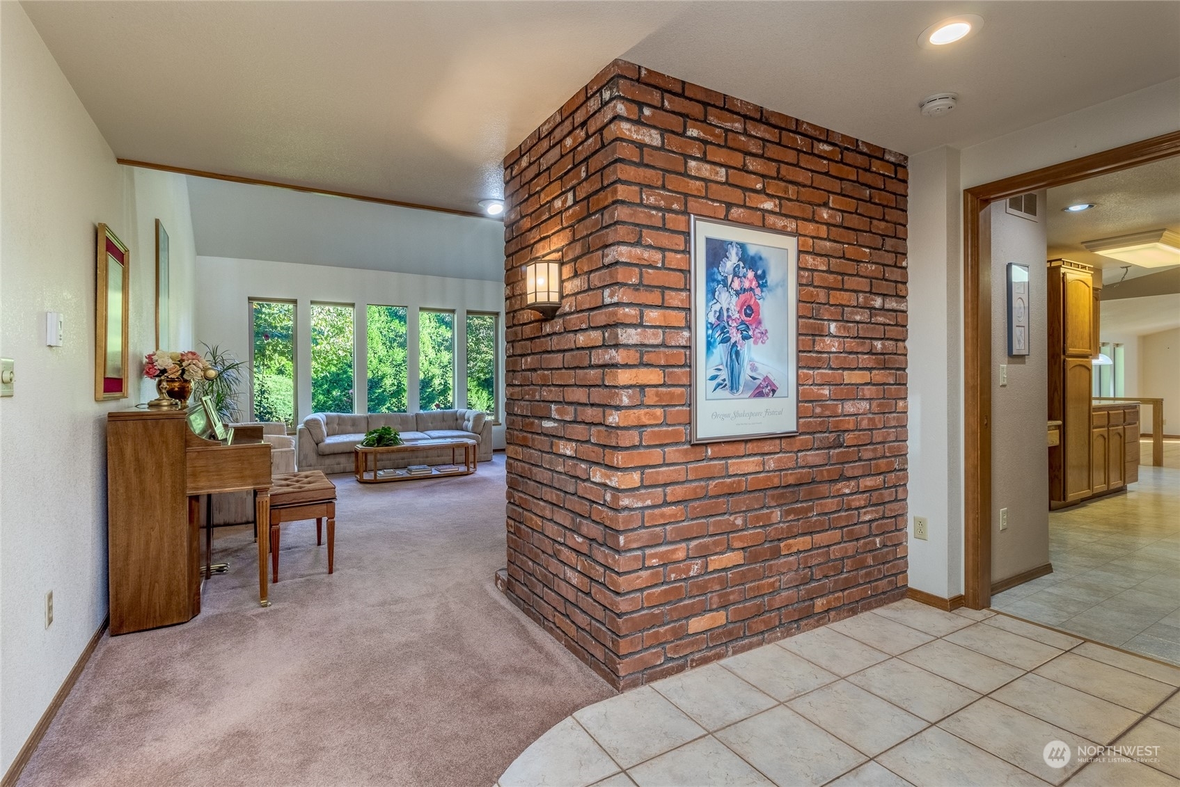 Property Photo: 280 NE Maple Avenue WA 99324