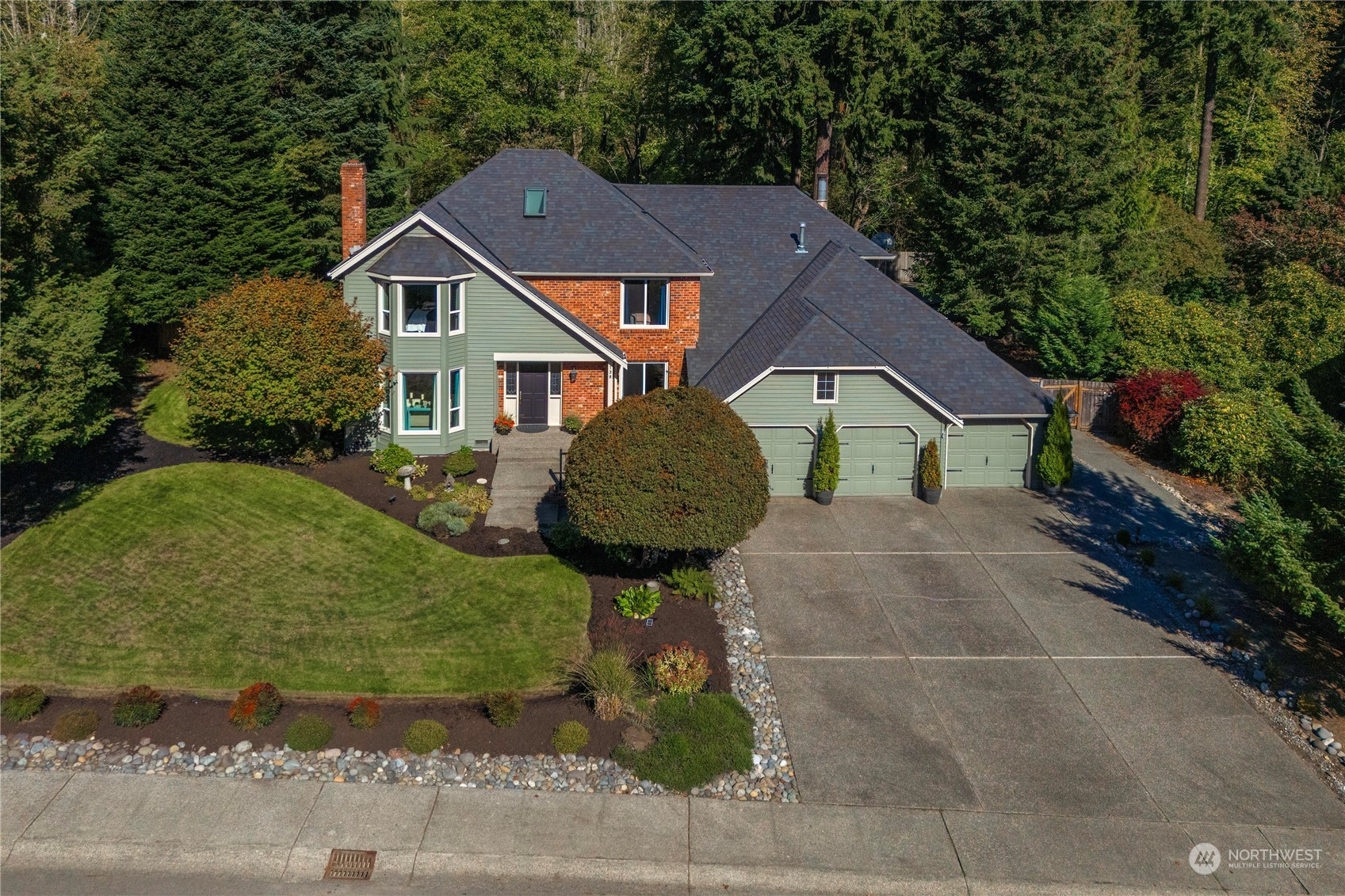 Property Photo:  138 S 361st Place  WA 98003 