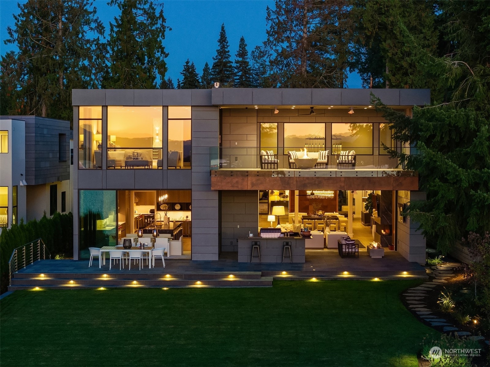 Property Photo: 3263 Evergreen Point Road WA 98039