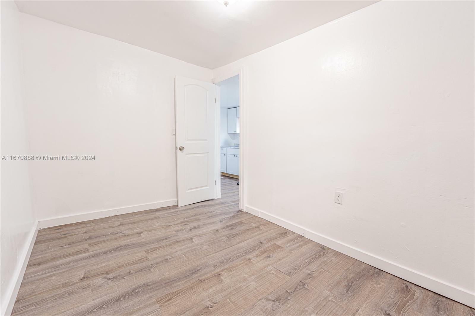 Property Photo:  11 SW 13th Ave 4  FL 33444 