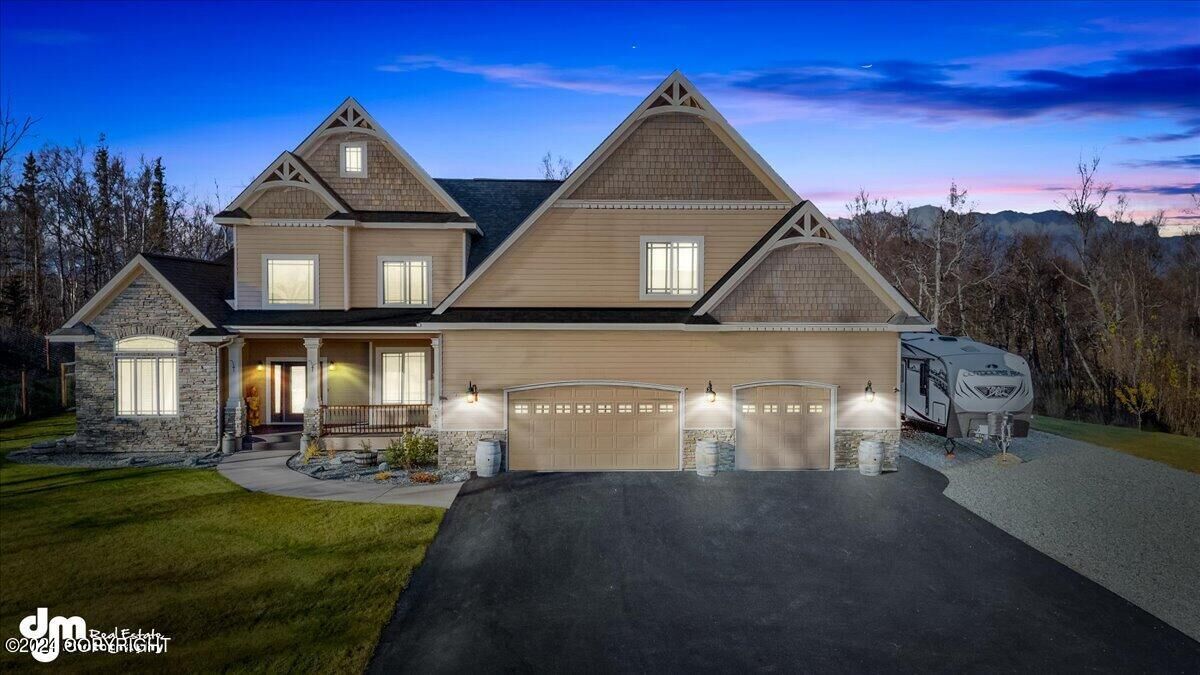 Property Photo: 10553 E Nighthawk Circle AK 99645