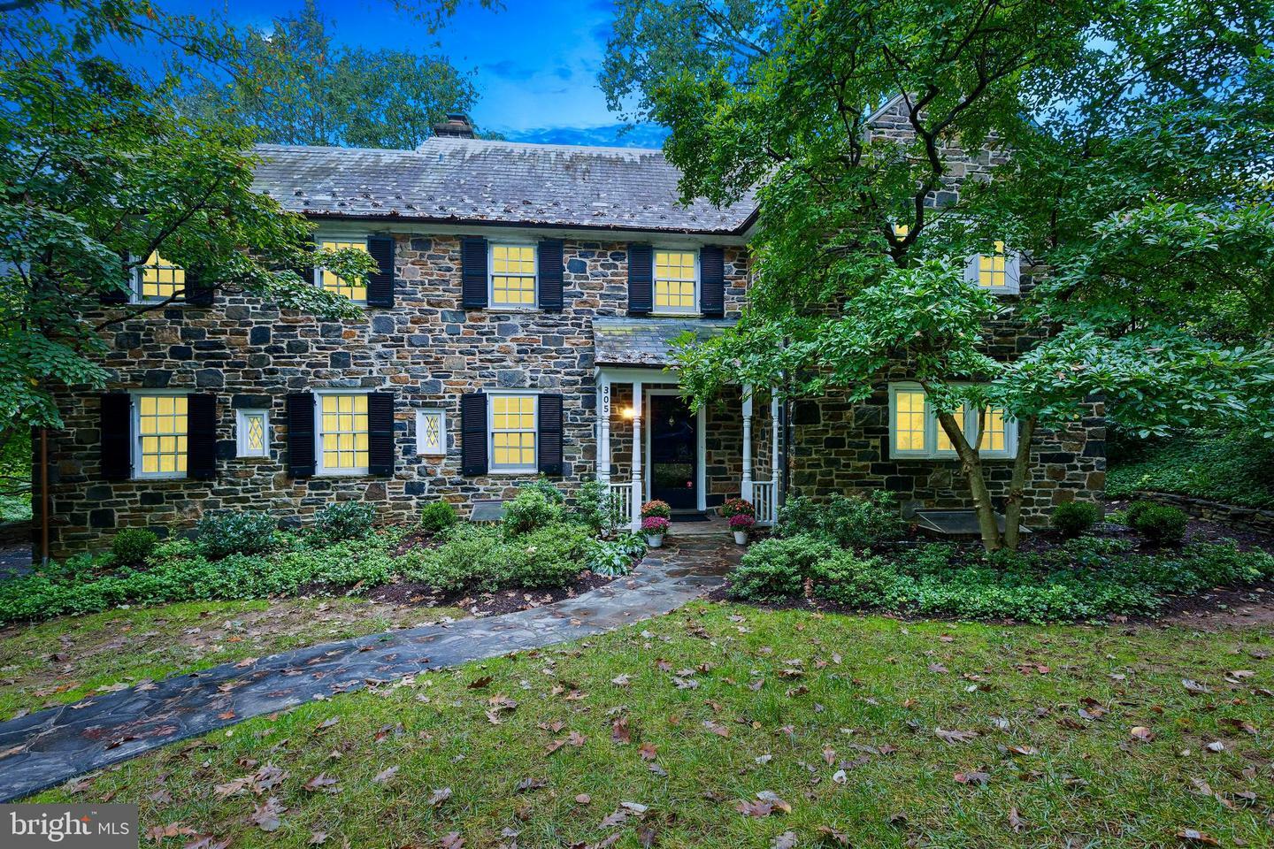 Property Photo:  305 Overhill Road  MD 21210 