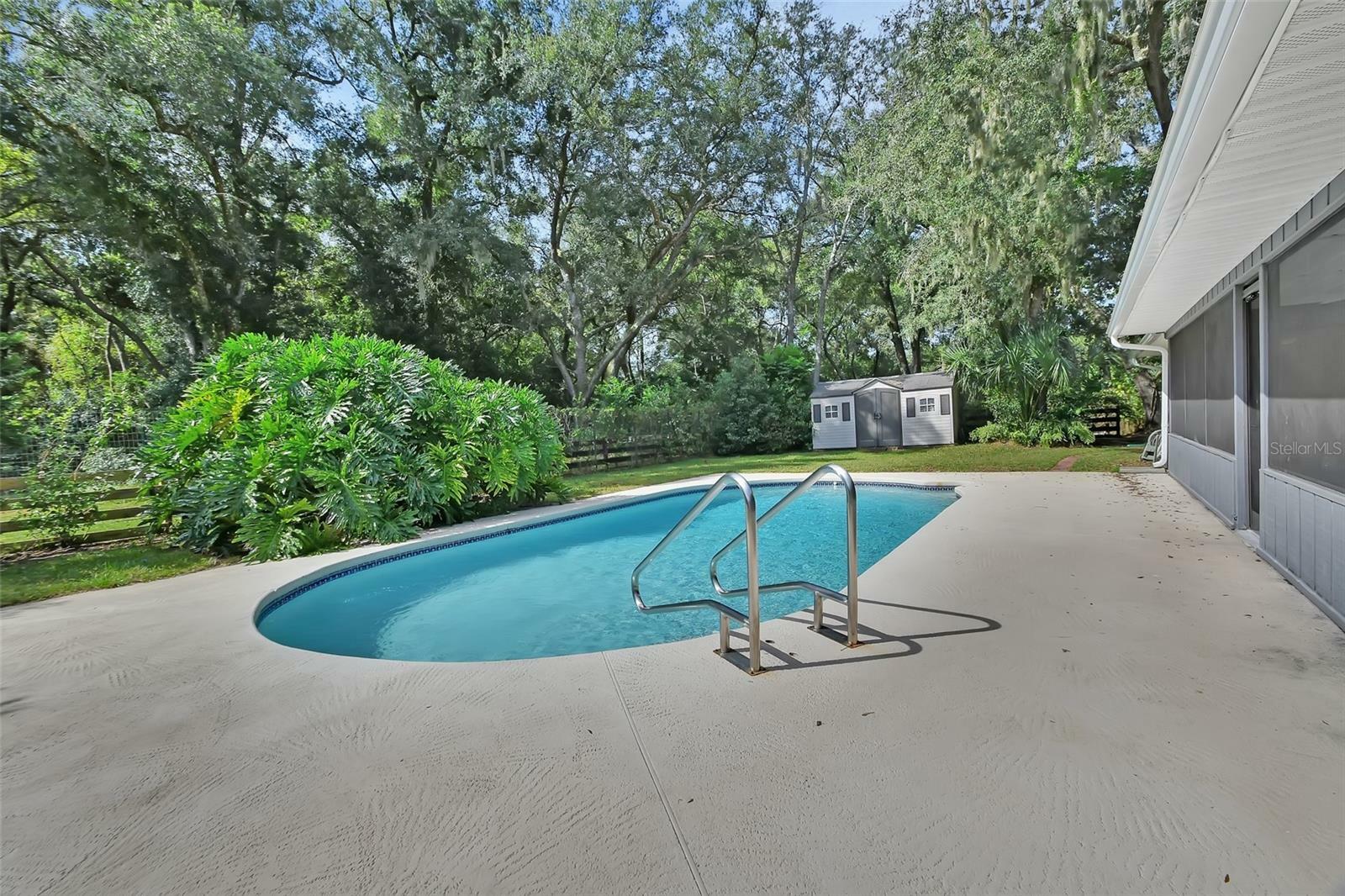 Property Photo:  959 Deerfoot Road  FL 32720 