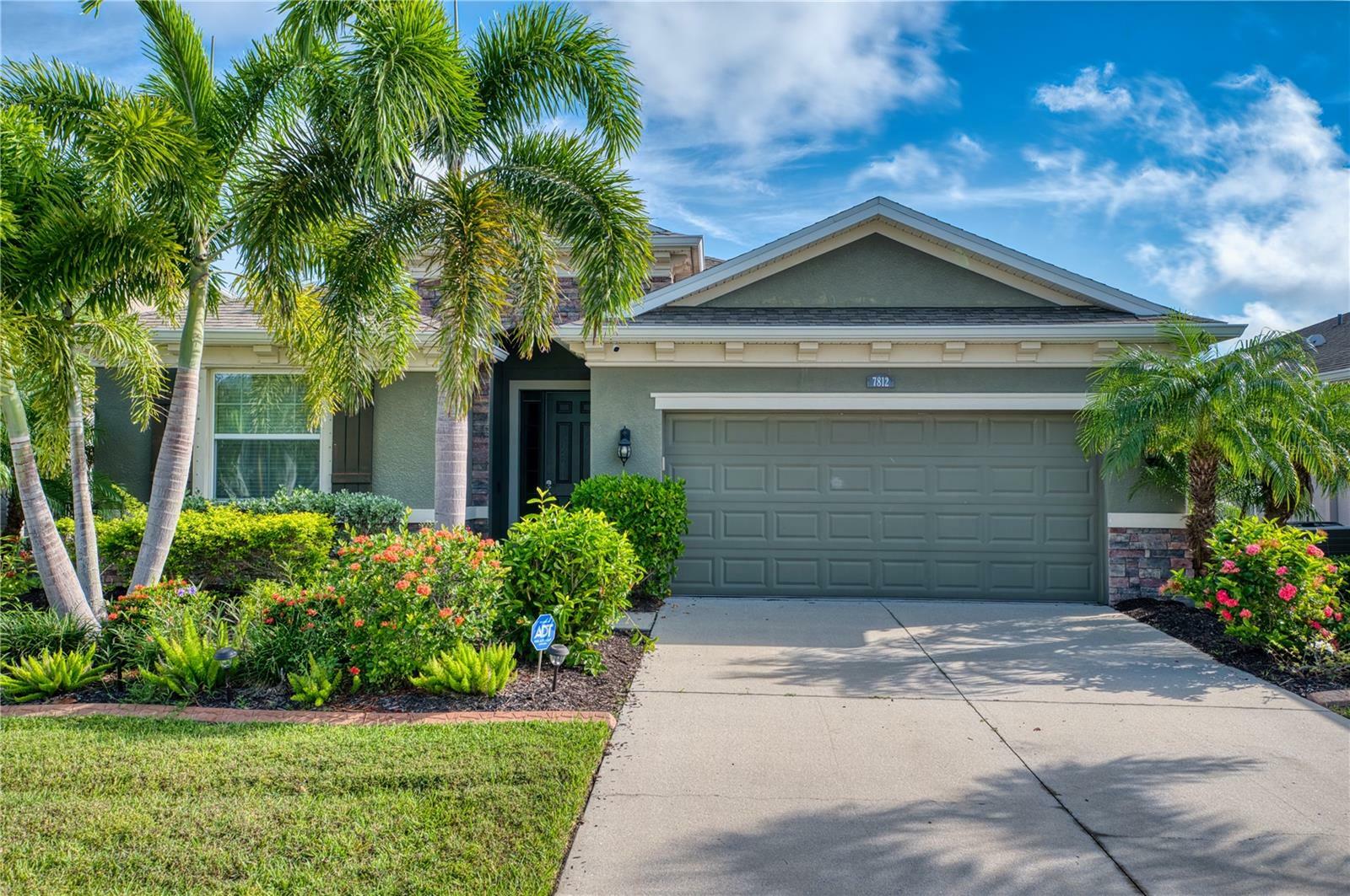 Property Photo:  7812 Birdie Bend Way  FL 34241 