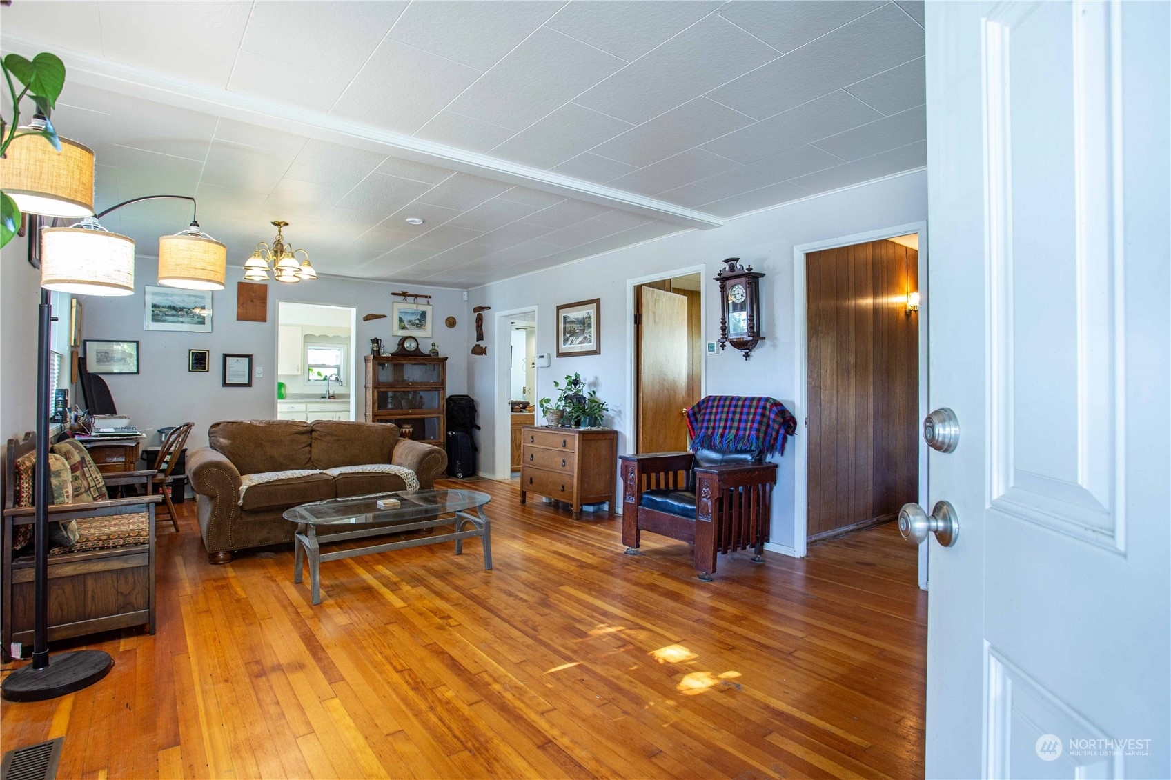 Property Photo:  2501 West Street  WA 98225 