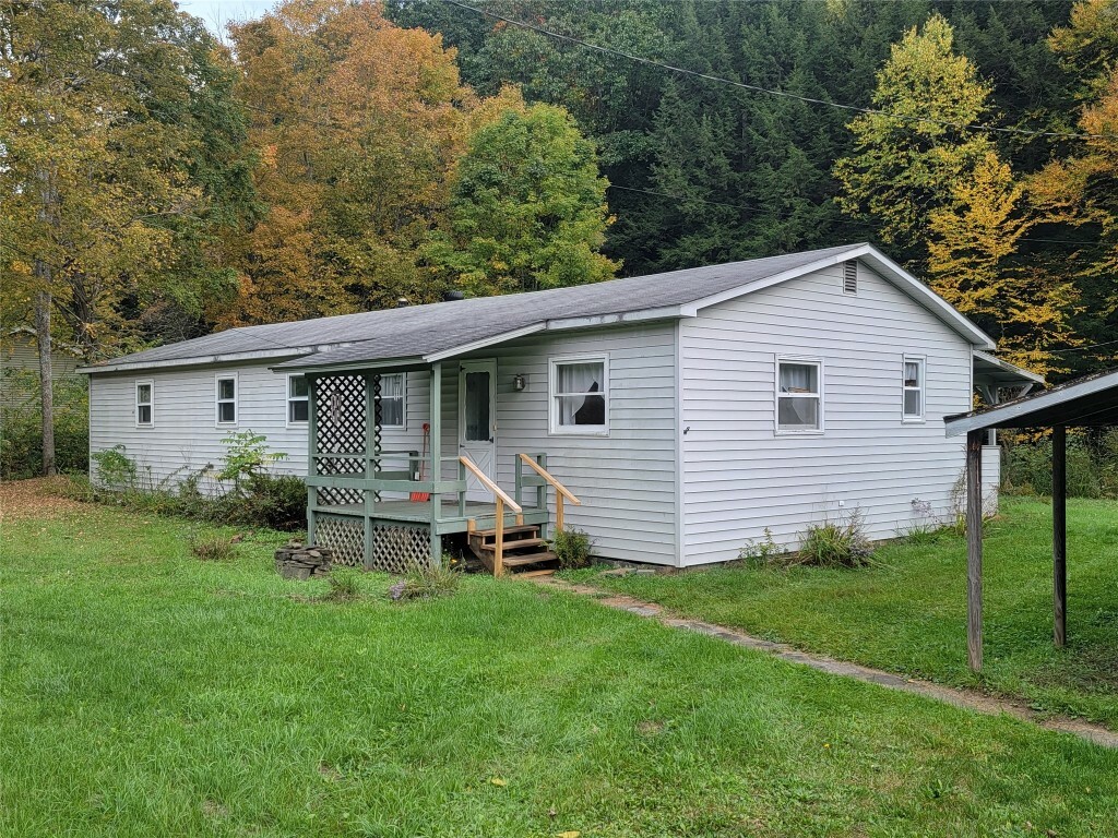 Property Photo:  210 Ballyhack Road  NY 13833 