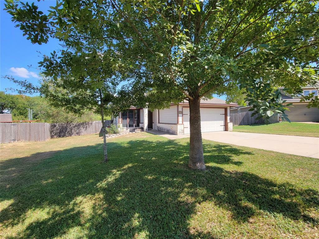 Property Photo: 1814 Stephanie Street TX 77833