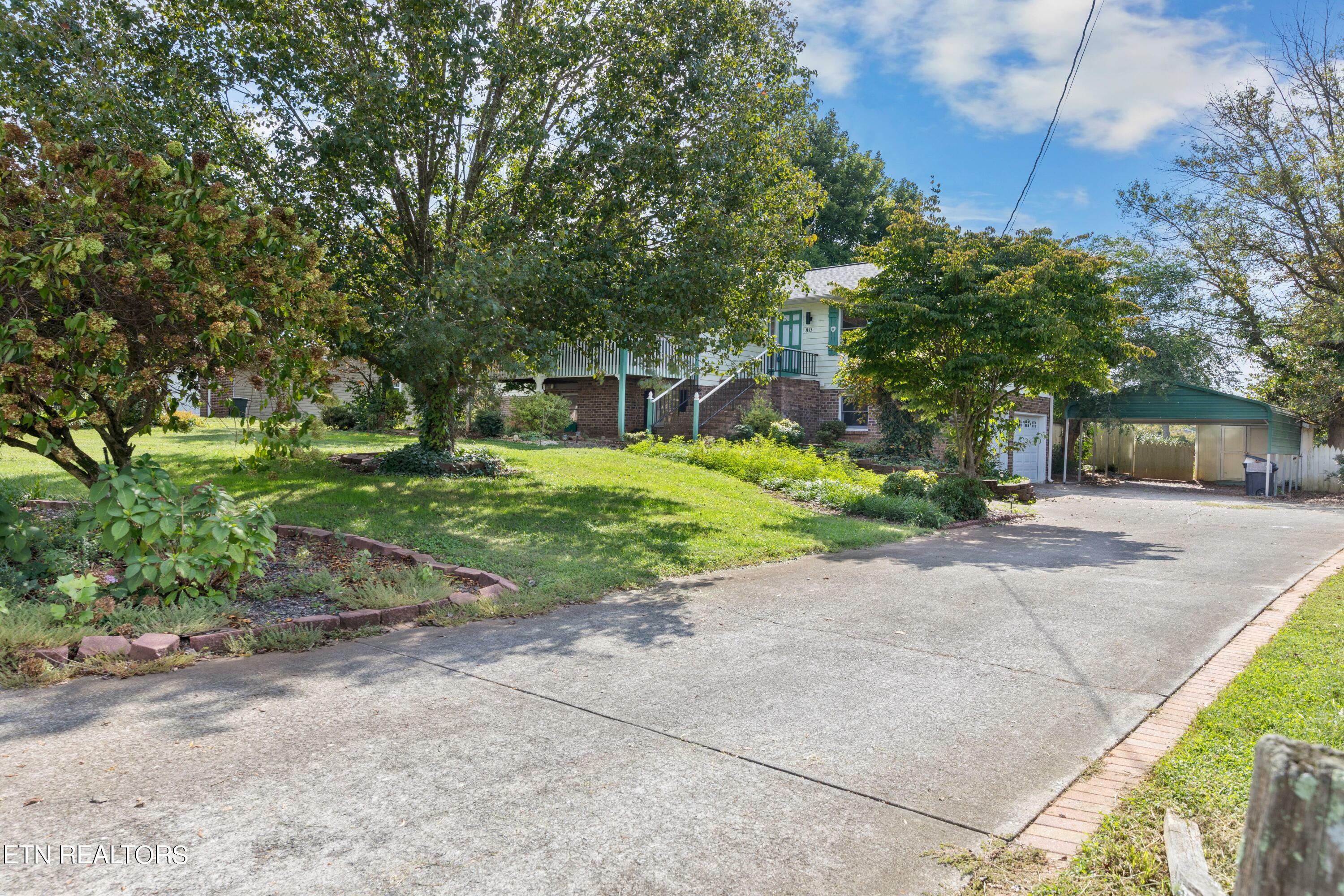 Property Photo:  811 Kensington Blvd  TN 37803 