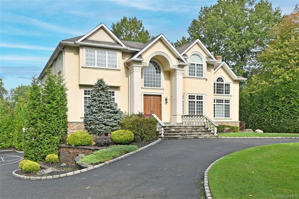 Property Photo:  31 Concord Drive  NY 10952 