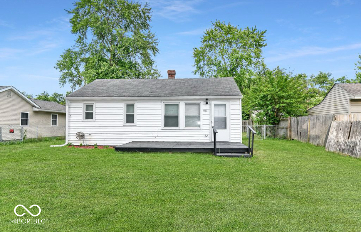 Property Photo:  1137 S Drexel Avenue  IN 46203 