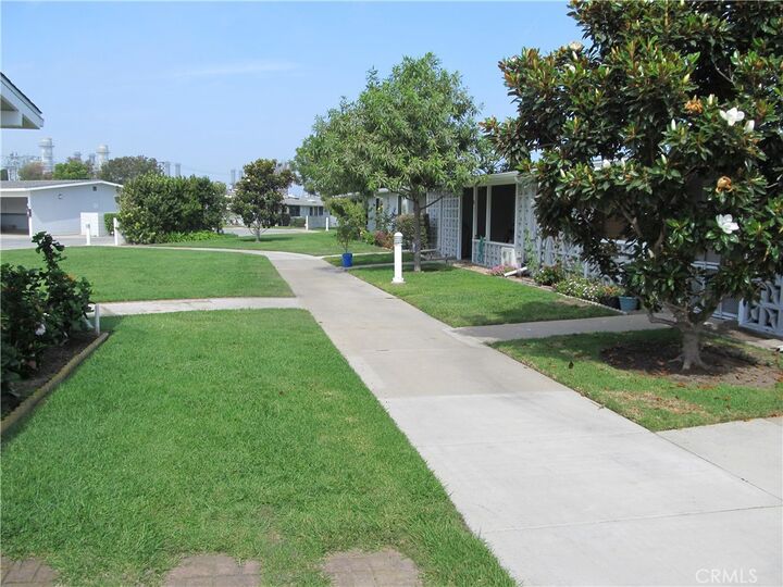 Property Photo:  13761 El Dorado Drive, M-3, 17B  CA 90740 