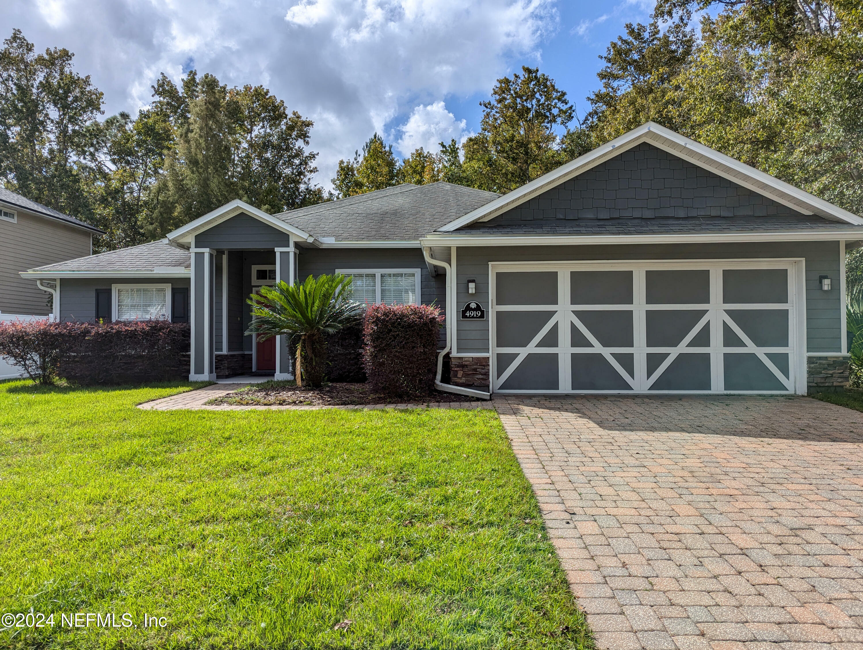 Property Photo:  4919 Monroe Forest Drive  FL 32257 