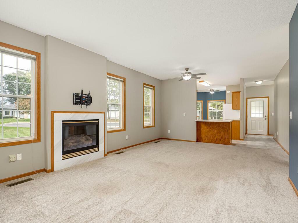 Property Photo:  272 100th Court NE  MN 55434 