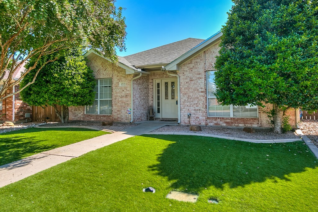 Property Photo:  4313 Pinon Ridge Dr  TX 76904 