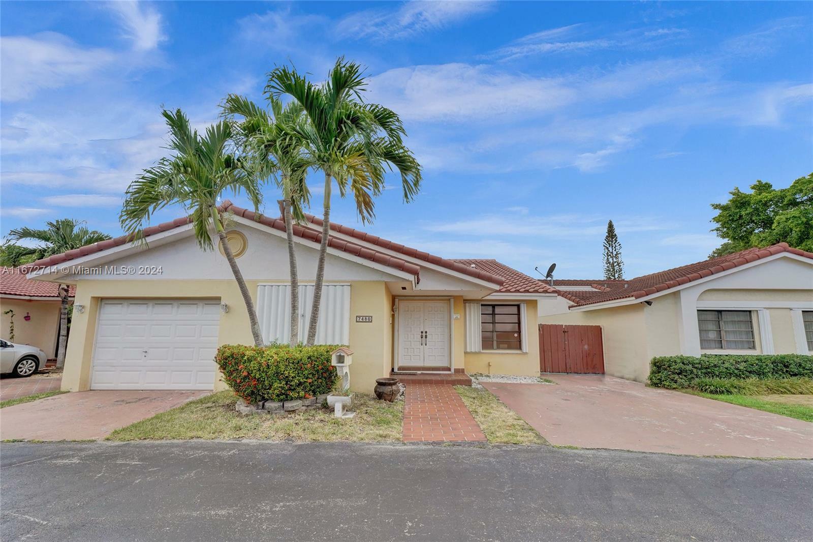 Property Photo:  7480 SW 114th Pl  FL 33173 