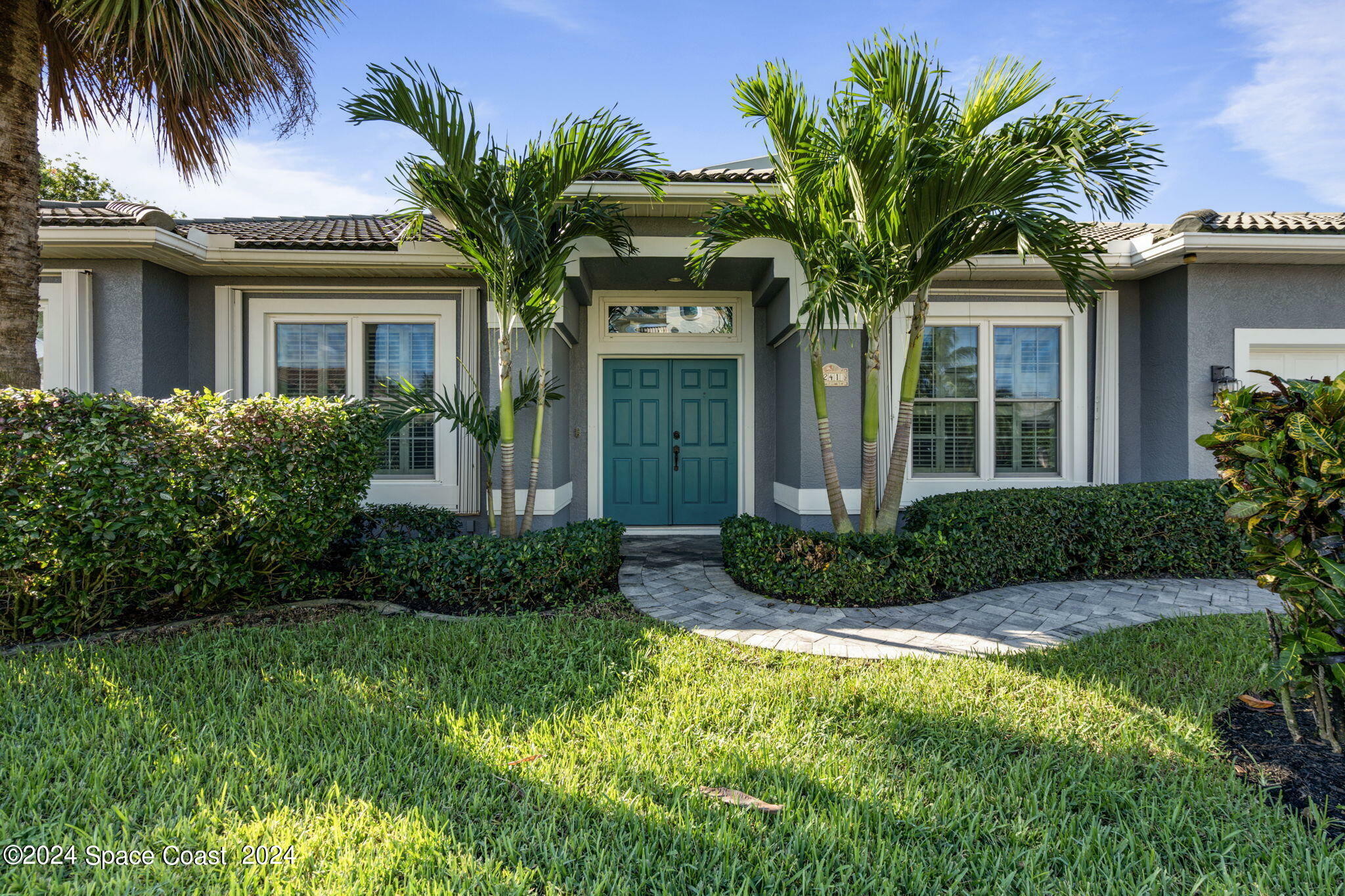 Property Photo:  241 Ocean Ridge Drive  FL 32951 