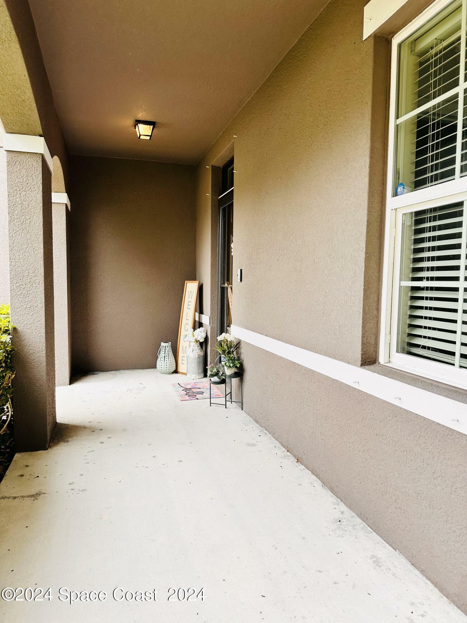 Property Photo:  2535 Falcon Lane  FL 32754 