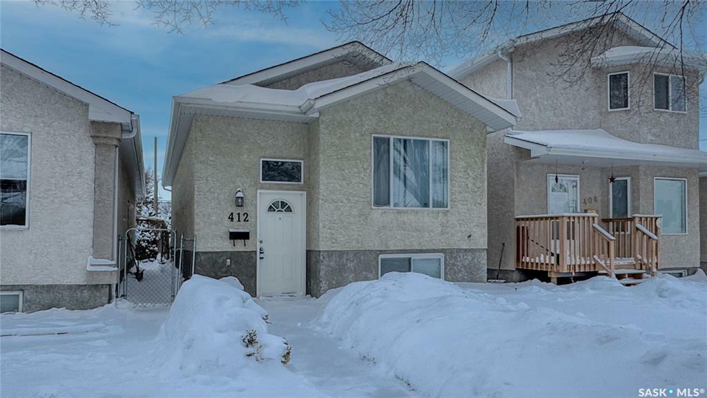 Property Photo:  412 Retallack Street  SK S4R 3N3 