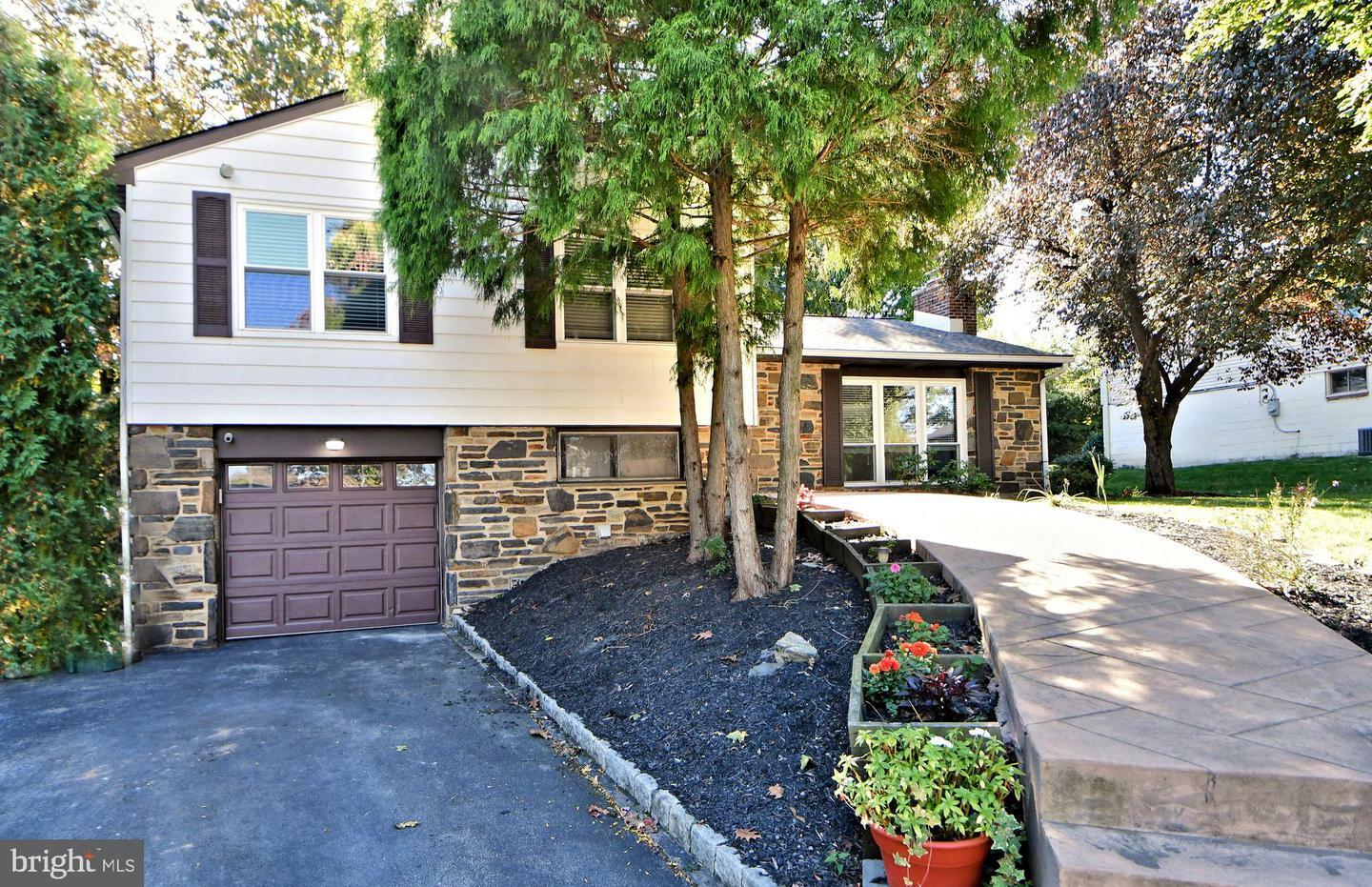 Property Photo:  4024 Kottler Drive  PA 19444 