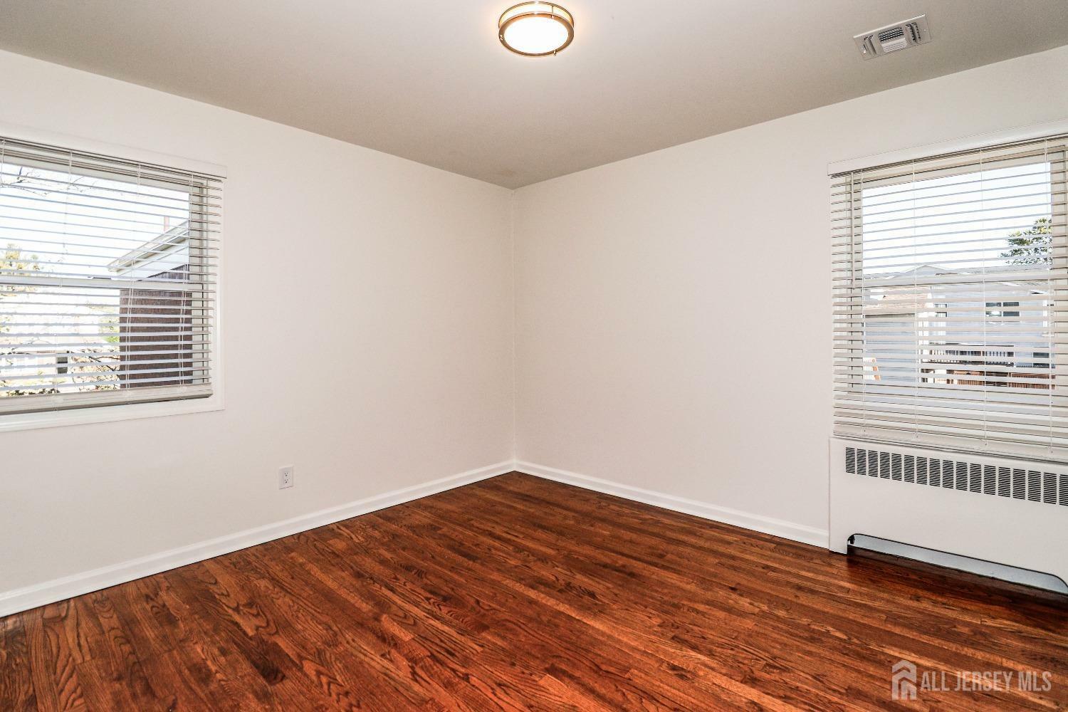 Property Photo:  298 Central Avenue 4A  NJ 08817 