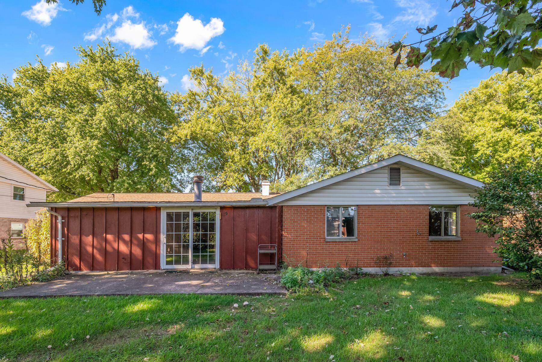 Property Photo:  294 Edgefield Boulevard  OH 43302 