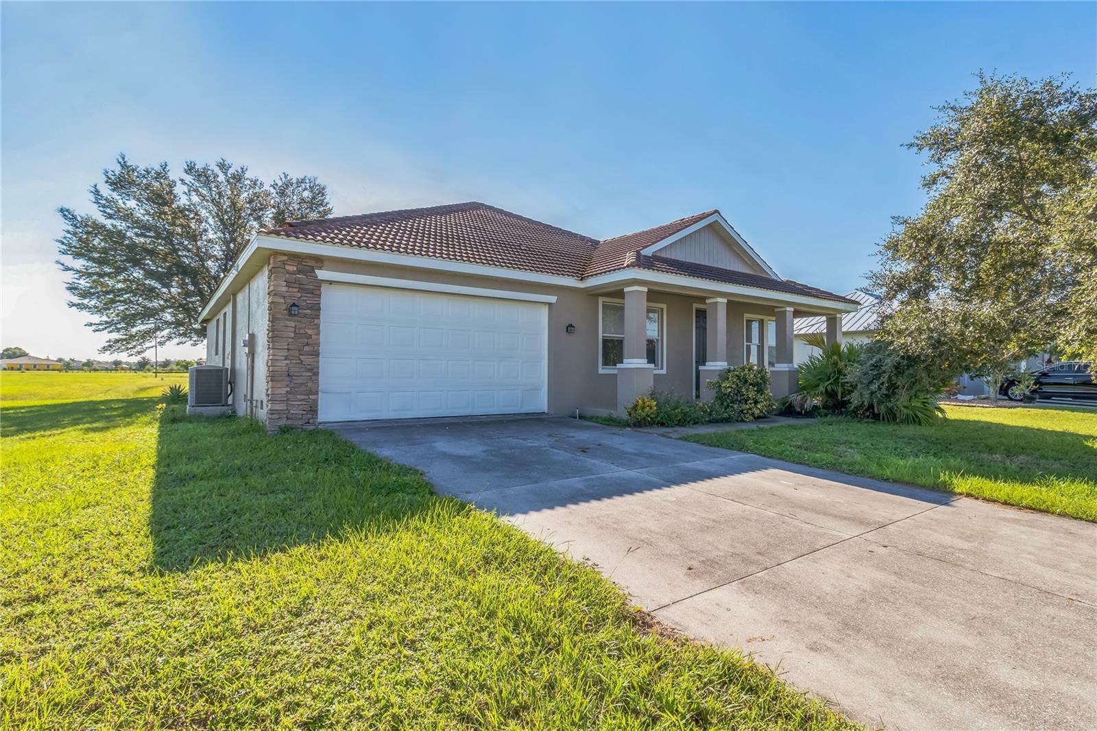 Property Photo:  17370 Cape Horn Boulevard  FL 33955 