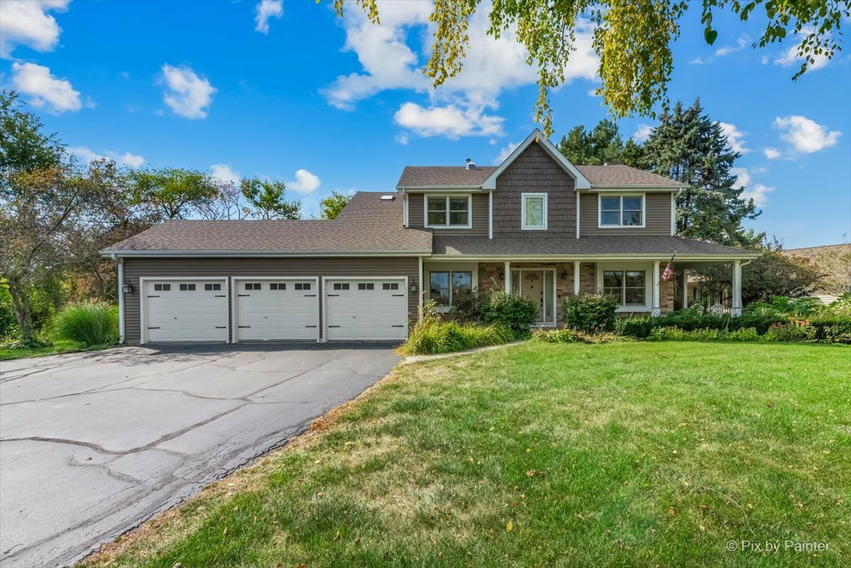 Property Photo:  2019 Blue Pine Drive  IL 60012 