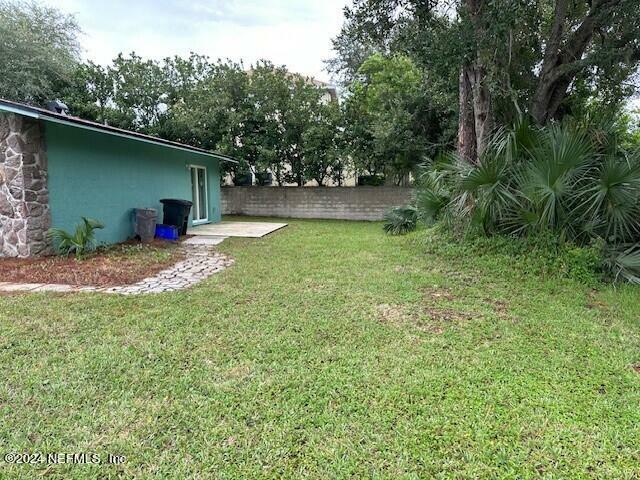 Property Photo:  201 Oak Lane  FL 32136 