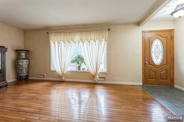 Property Photo:  92 Joerg Avenue  NJ 07110 