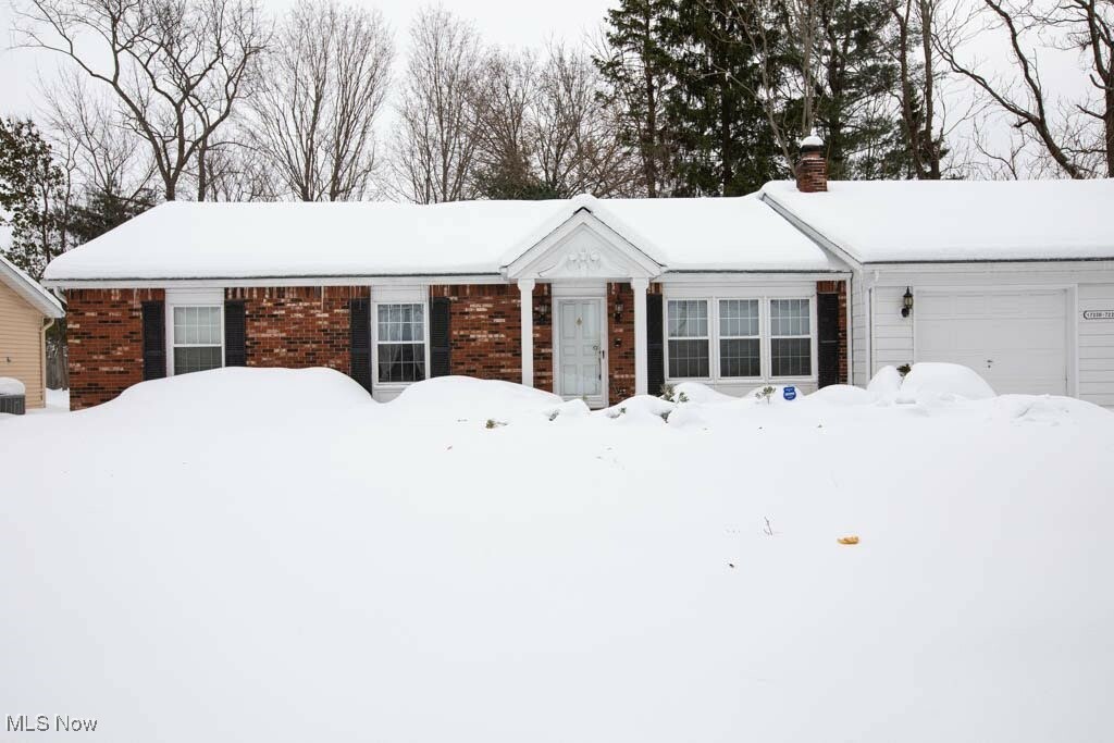 Property Photo:  7220 Windsor Lane  OH 44060 