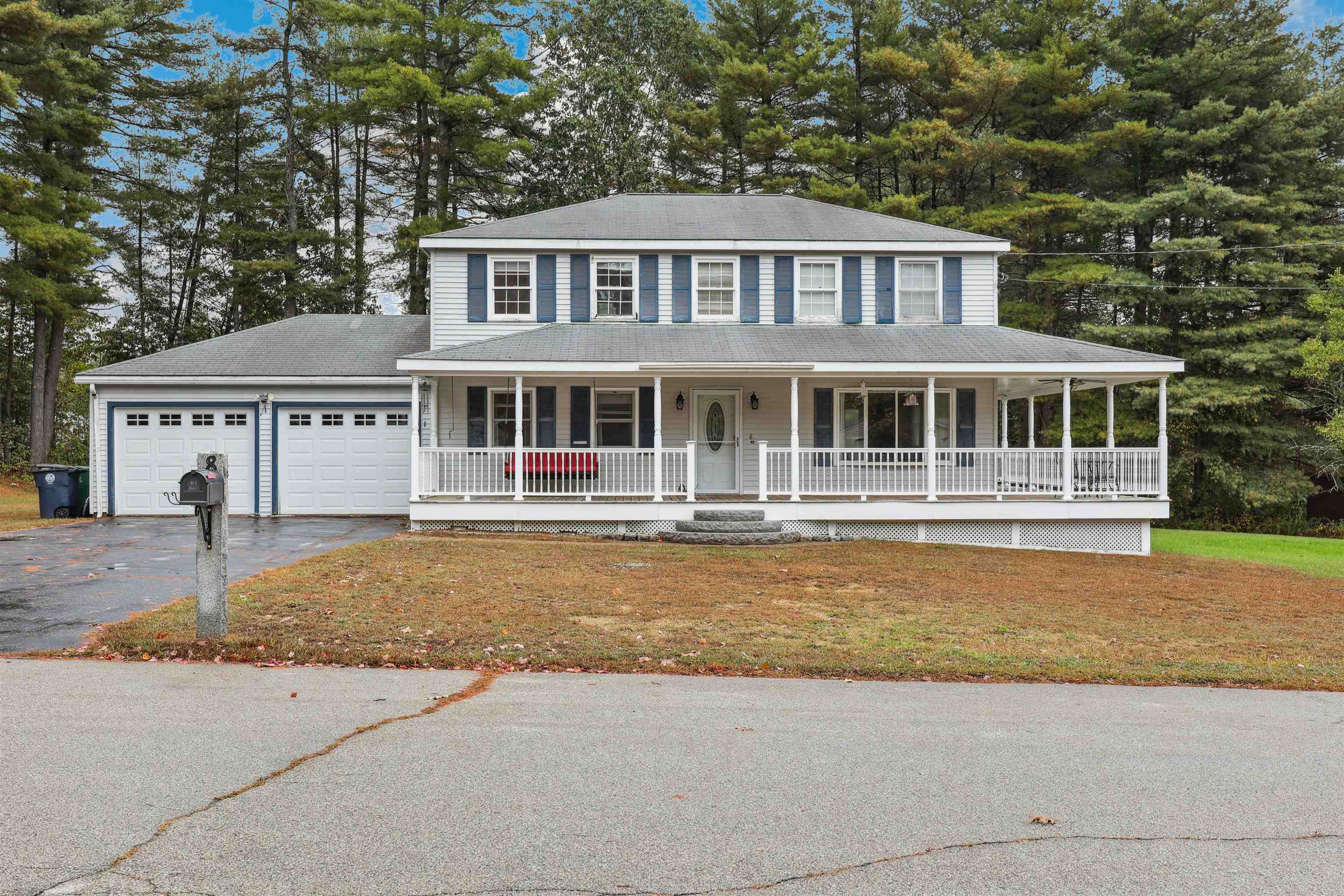 Property Photo:  8 Woodbury Drive  NH 03062 