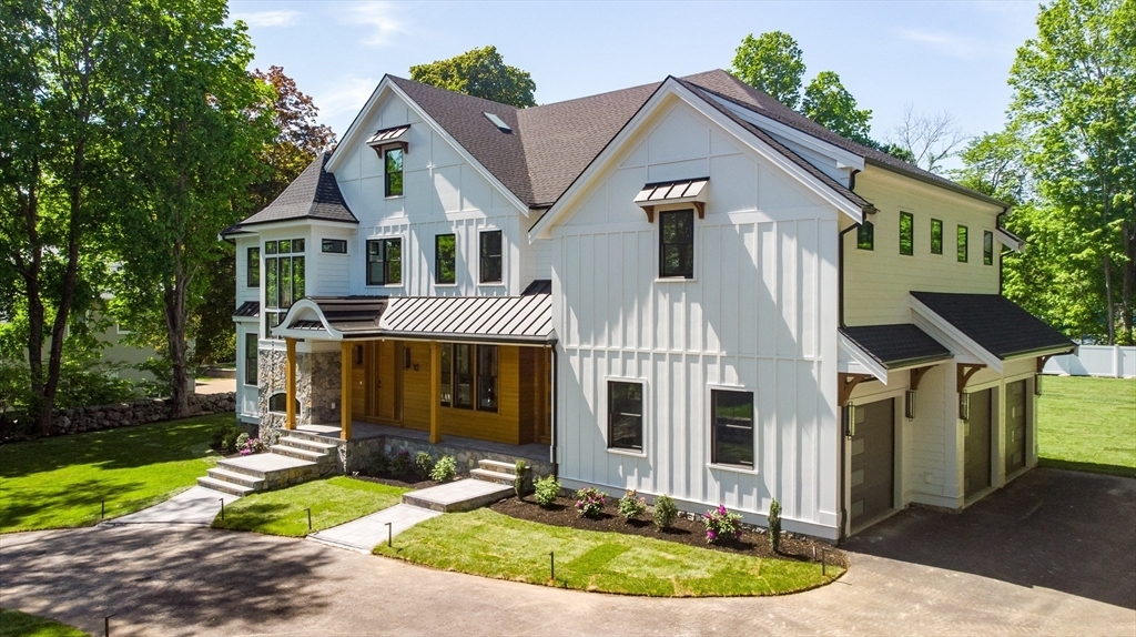 Property Photo: 10 Fairlawn Lane MA 02420