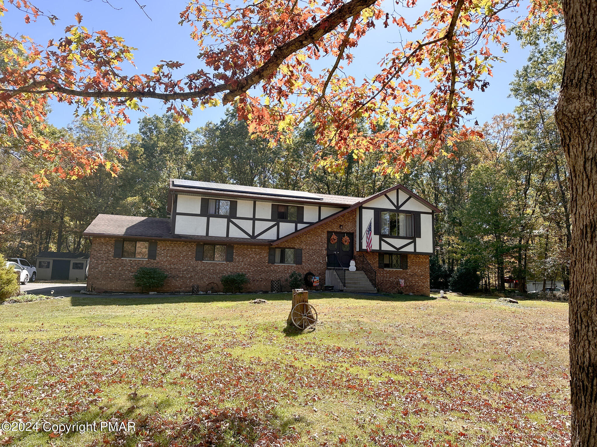 Property Photo:  1251 Brian Lane  PA 18330 