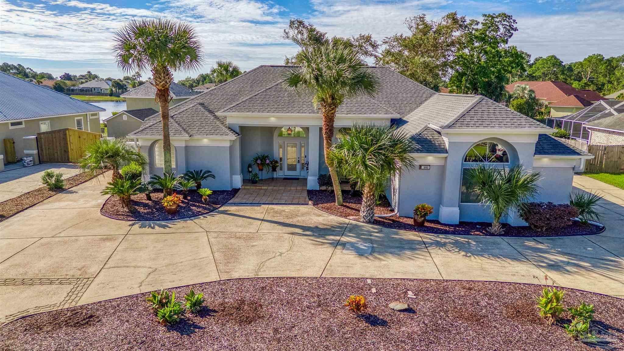 Property Photo:  1053 Bonita Dr  FL 32507 