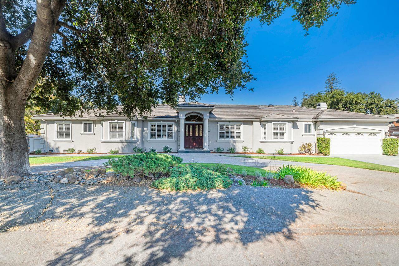 Property Photo:  1131 Payne Drive  CA 94024 