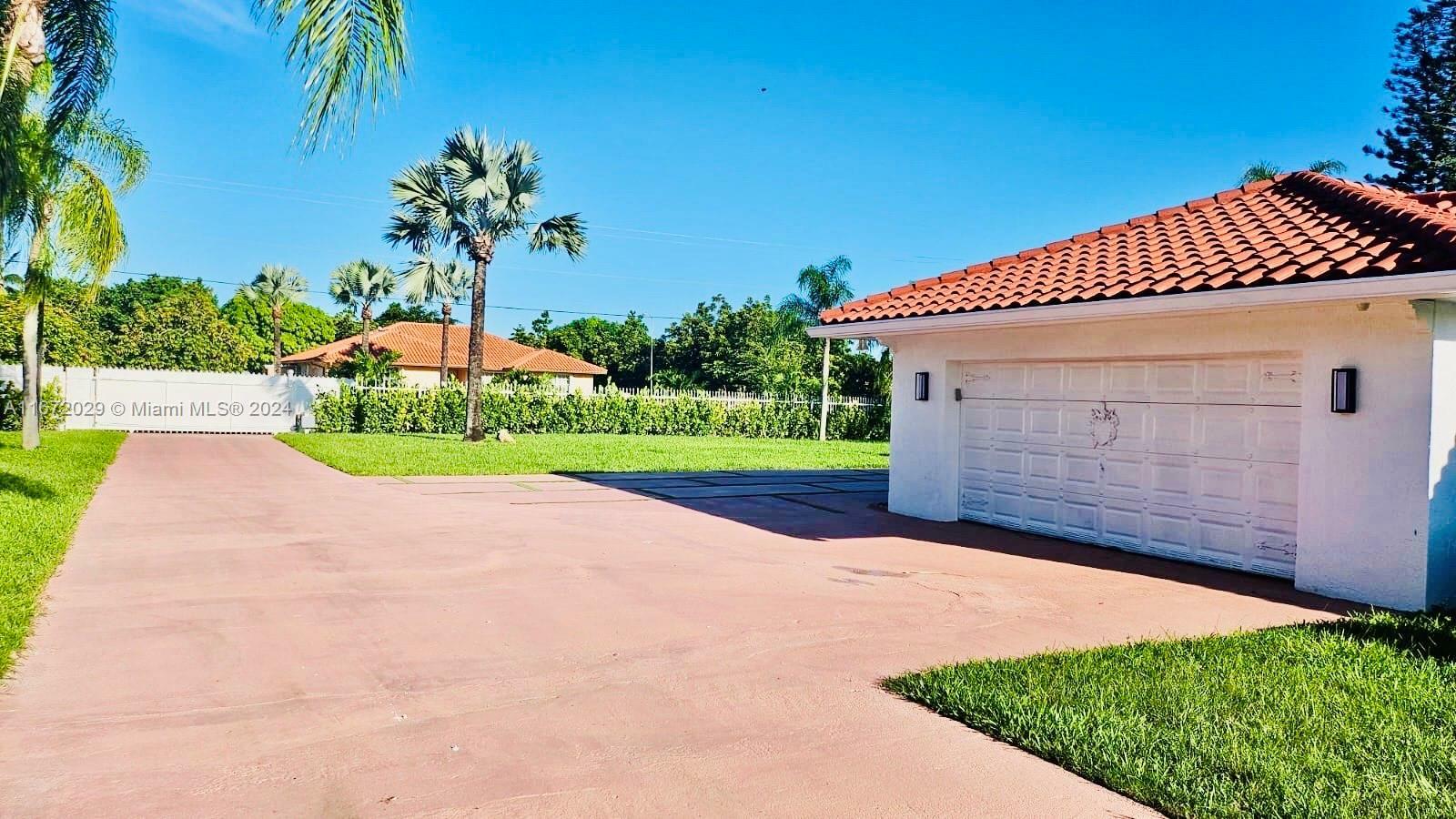 Property Photo:  16400 SW 173  Ave  FL 33187 