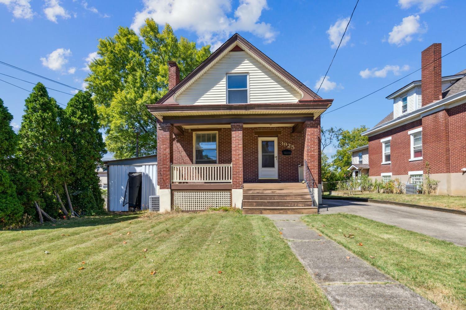 3925 Kenkel Avenue  Cheviot OH 45211 photo