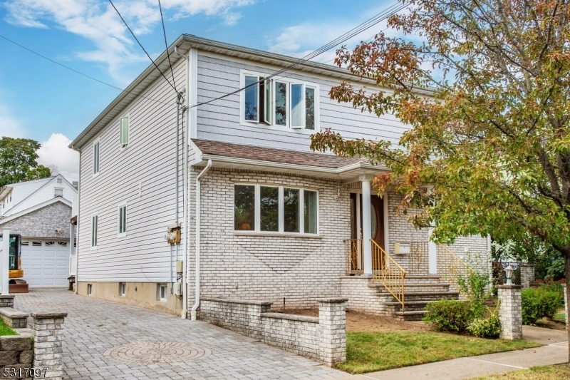 Property Photo: 25 Dell Glen Ave NJ 07644