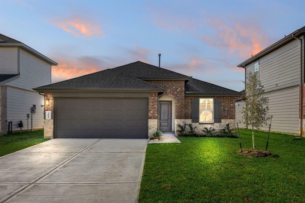 Property Photo:  31019 Delamere Turn Trail  TX 77441 