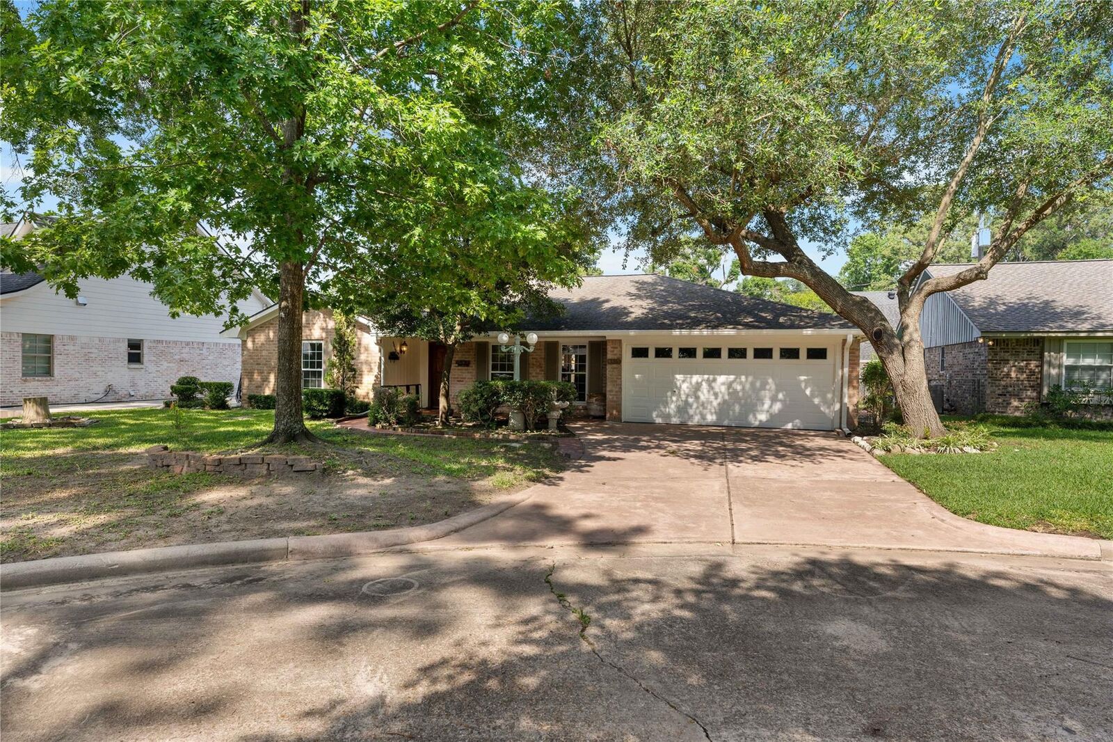Property Photo:  4415 Fallbrook Drive  TX 77018