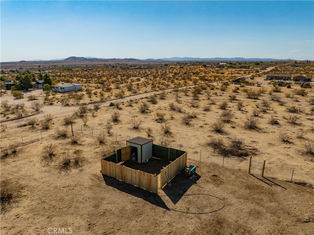 Property Photo:  56883 Castillo Road  CA 92285 