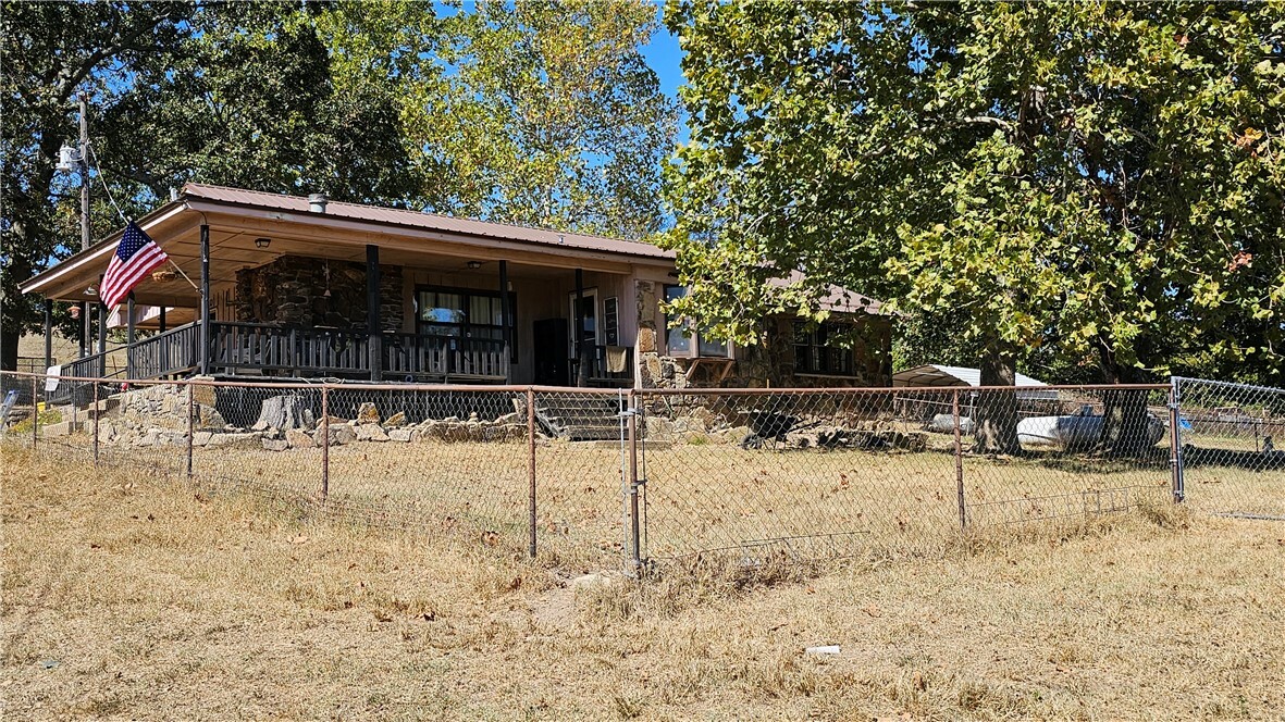 Property Photo:  654 & 6 County Road 637  AR 72616 