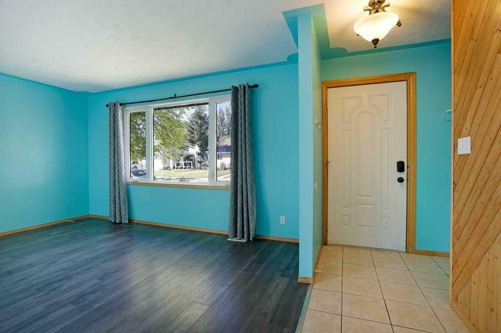 Property Photo:  48 Dr Anderson Park Street  AB T1R 0K5 