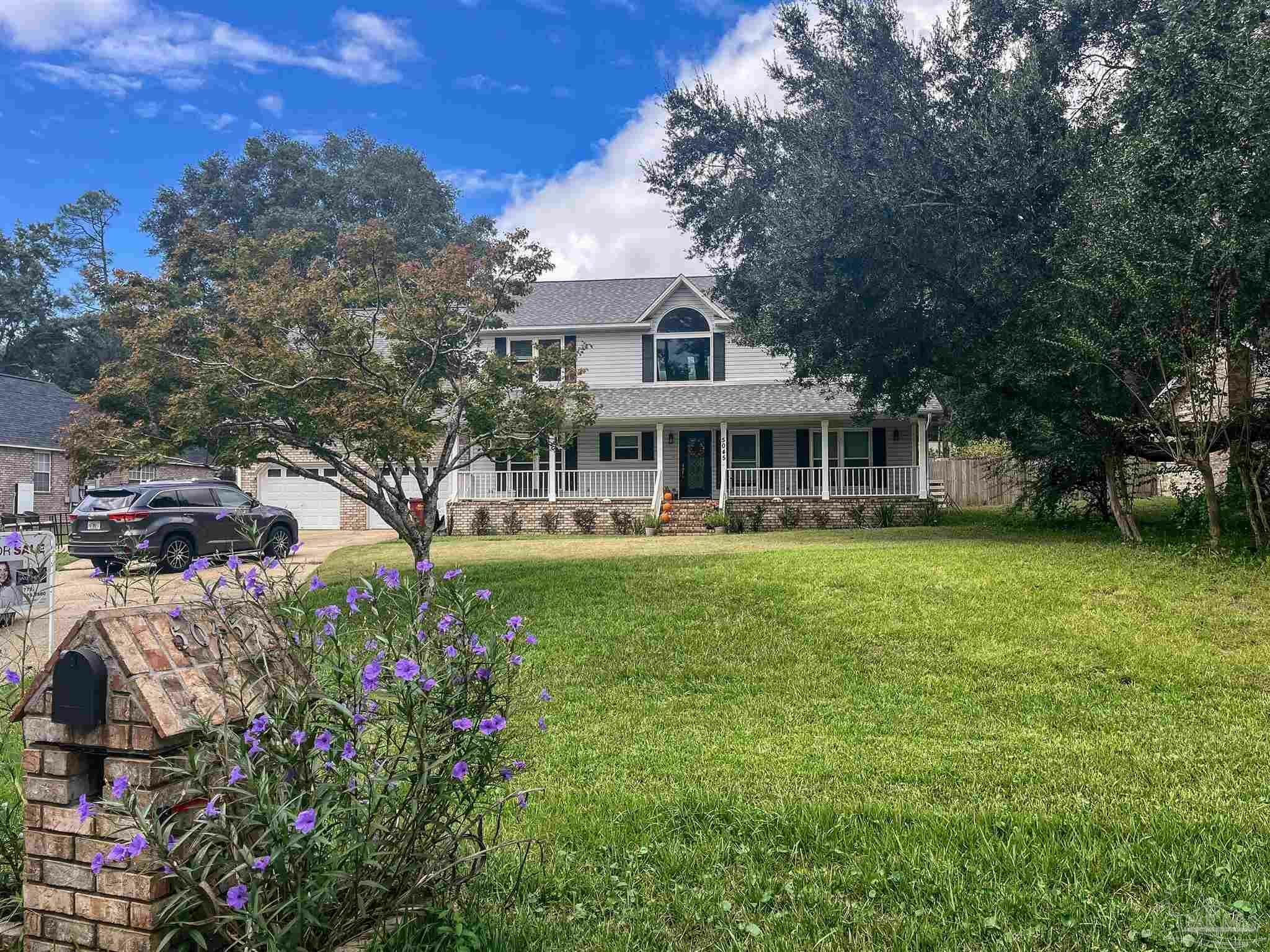 Property Photo:  5045 Roland Rd  FL 32571 