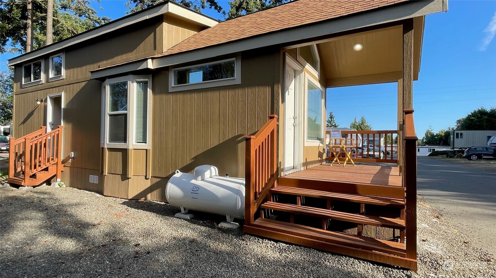 Property Photo: 545 Hendricks Street 16A WA 98368